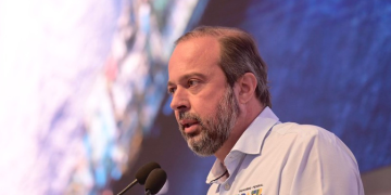 alexandre silveira