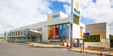 Fachada Villa - Paralela