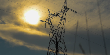 linha de transmissão