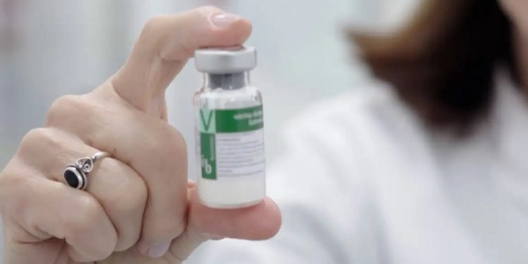 Anvisa publica registro da vacina contra a dengue do Instituto Butantan 22 vacina