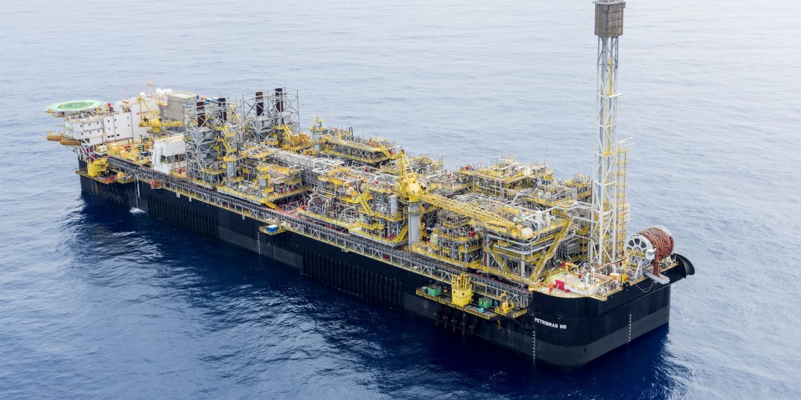 Navio-plataforma FPSO P-68