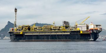 PPSA abre disputa por 1,5 milhão de barris do pré-sal 6 P70 na Baía de Guanabara