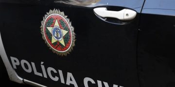 polícia