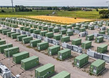 Primeiro leilão de baterias atrai mais de 6 mil projetos e acelera nova fase do setor 33 BESS